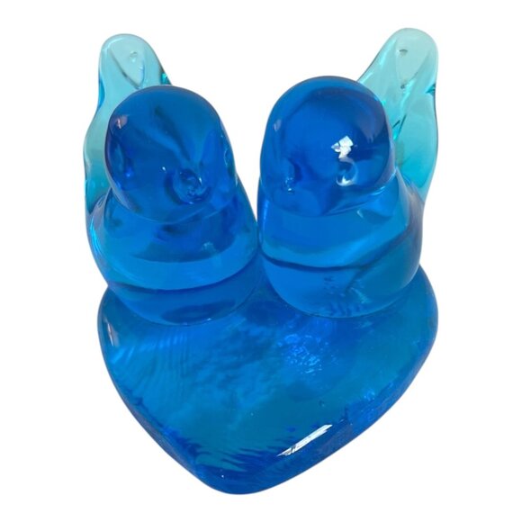 Vintage Hand Blown Art Glass Blue Birds On Heart Base Figurine 2.5" Tall - Picture 2 of 8